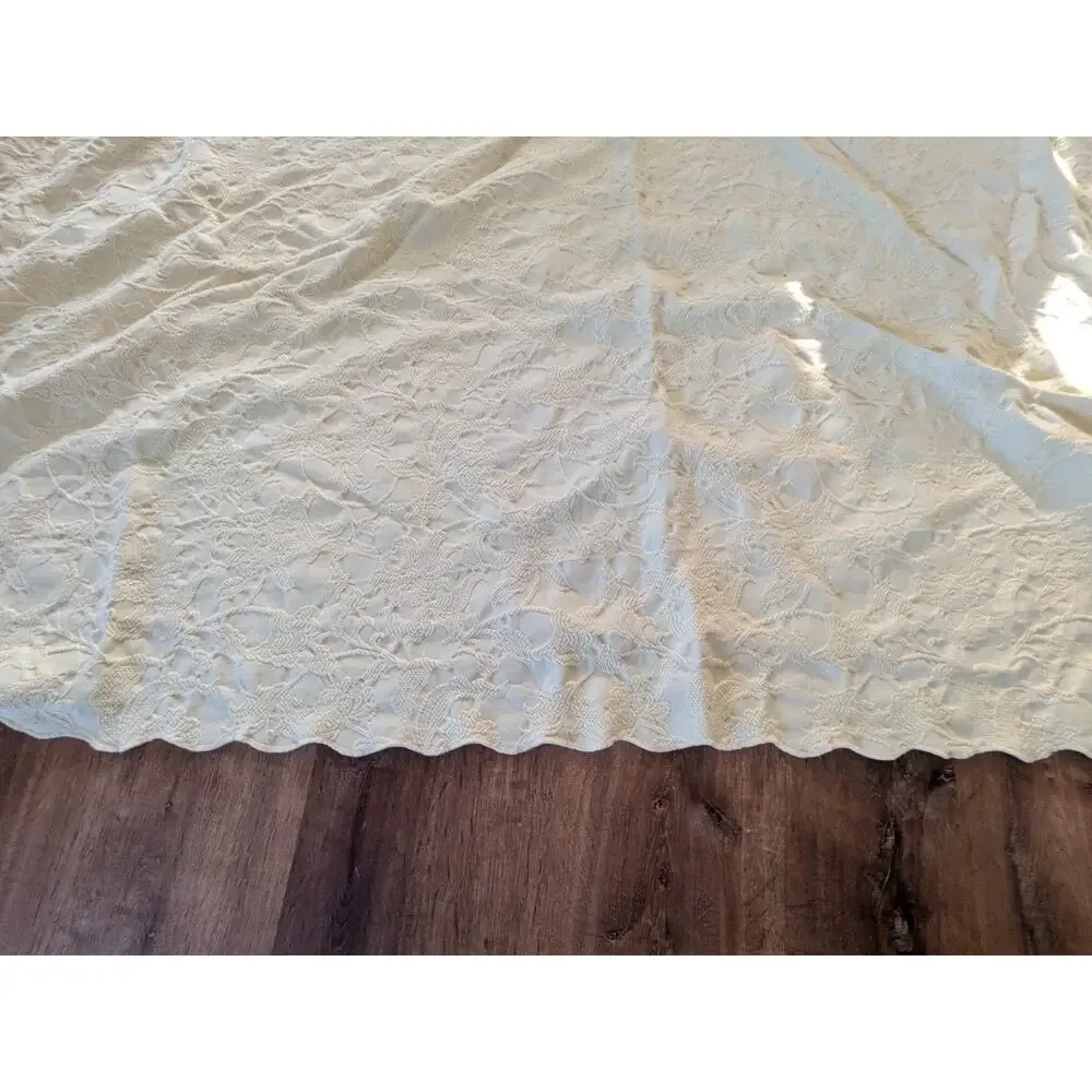 Elegant Vintage Sears Yellow Cottage Chic Bedspread Country Living